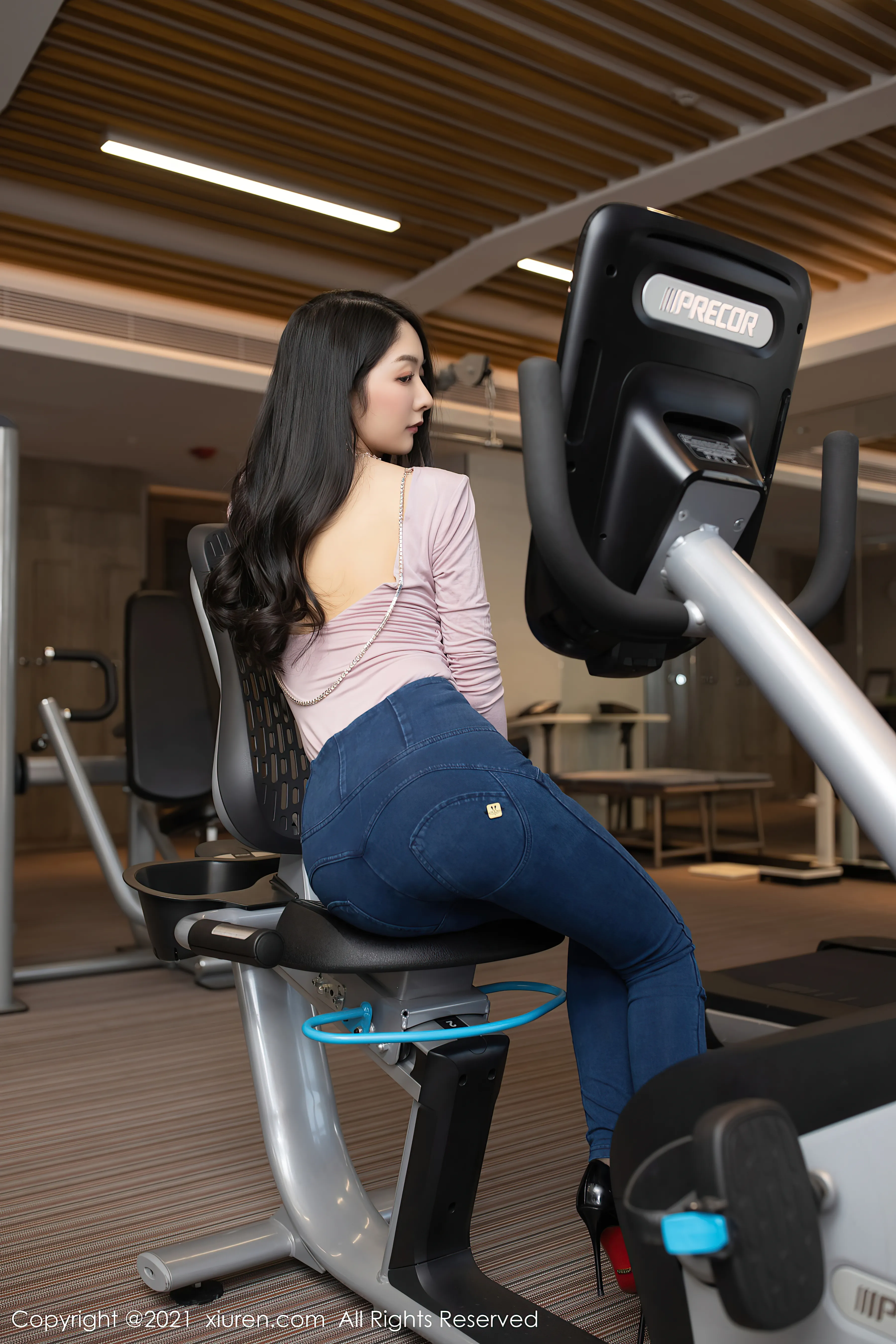 [XiuRen秀人网] No.3227 Angela00 [76P+802M]