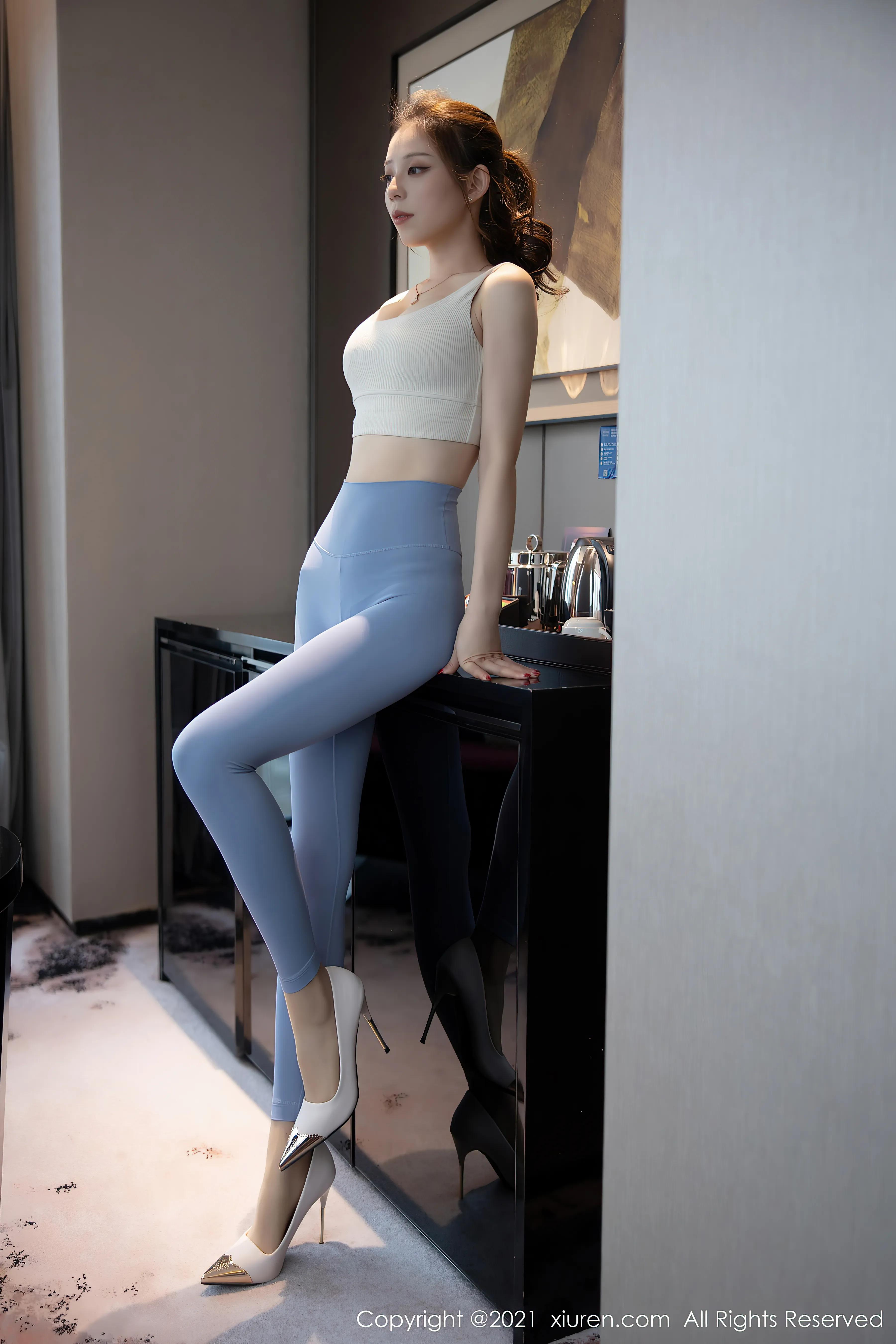 [XiuRen秀人网] No.3262 言沫 [86P+679M]