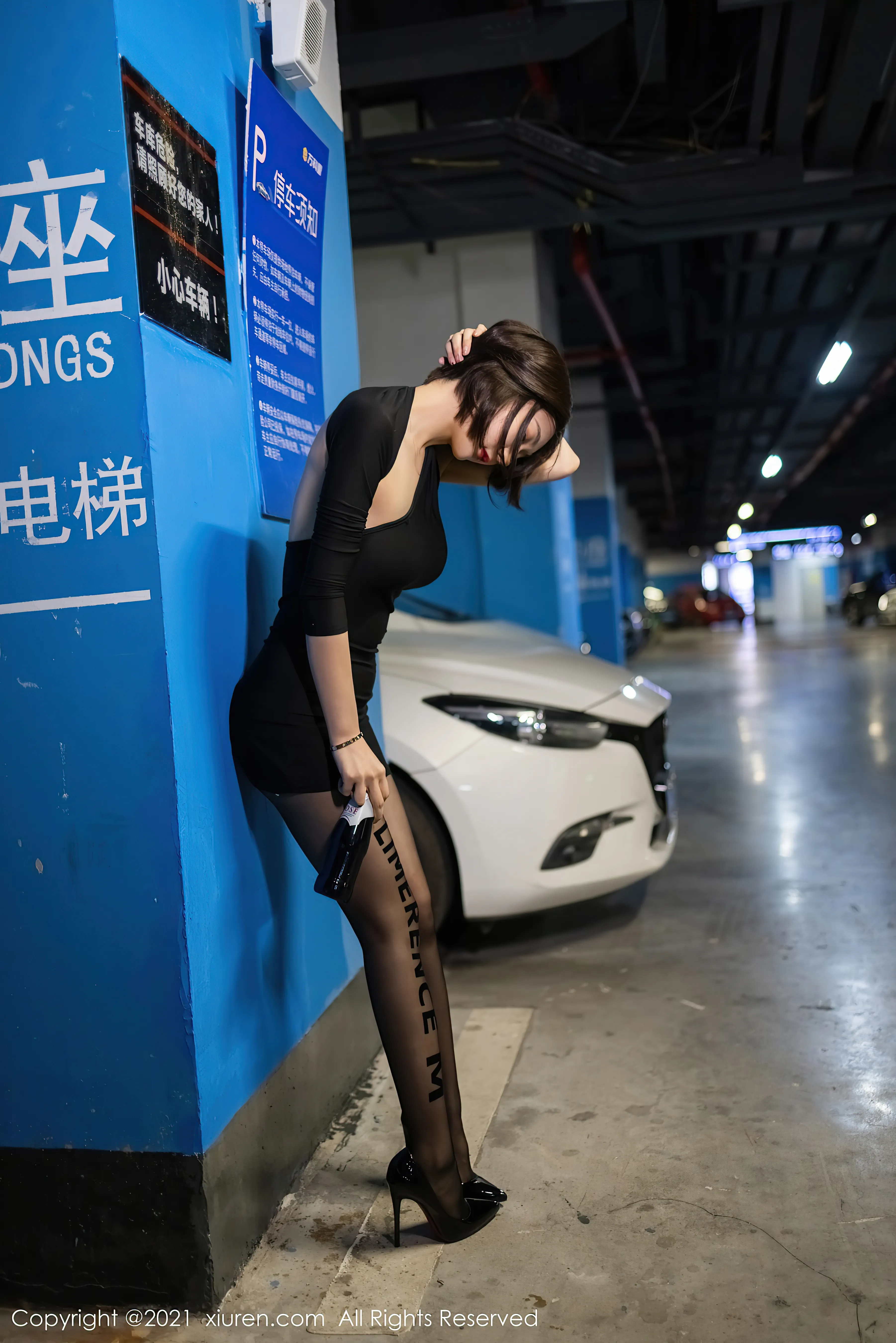 [XiuRen秀人网] No.3264 Angela00 [49P+447M]