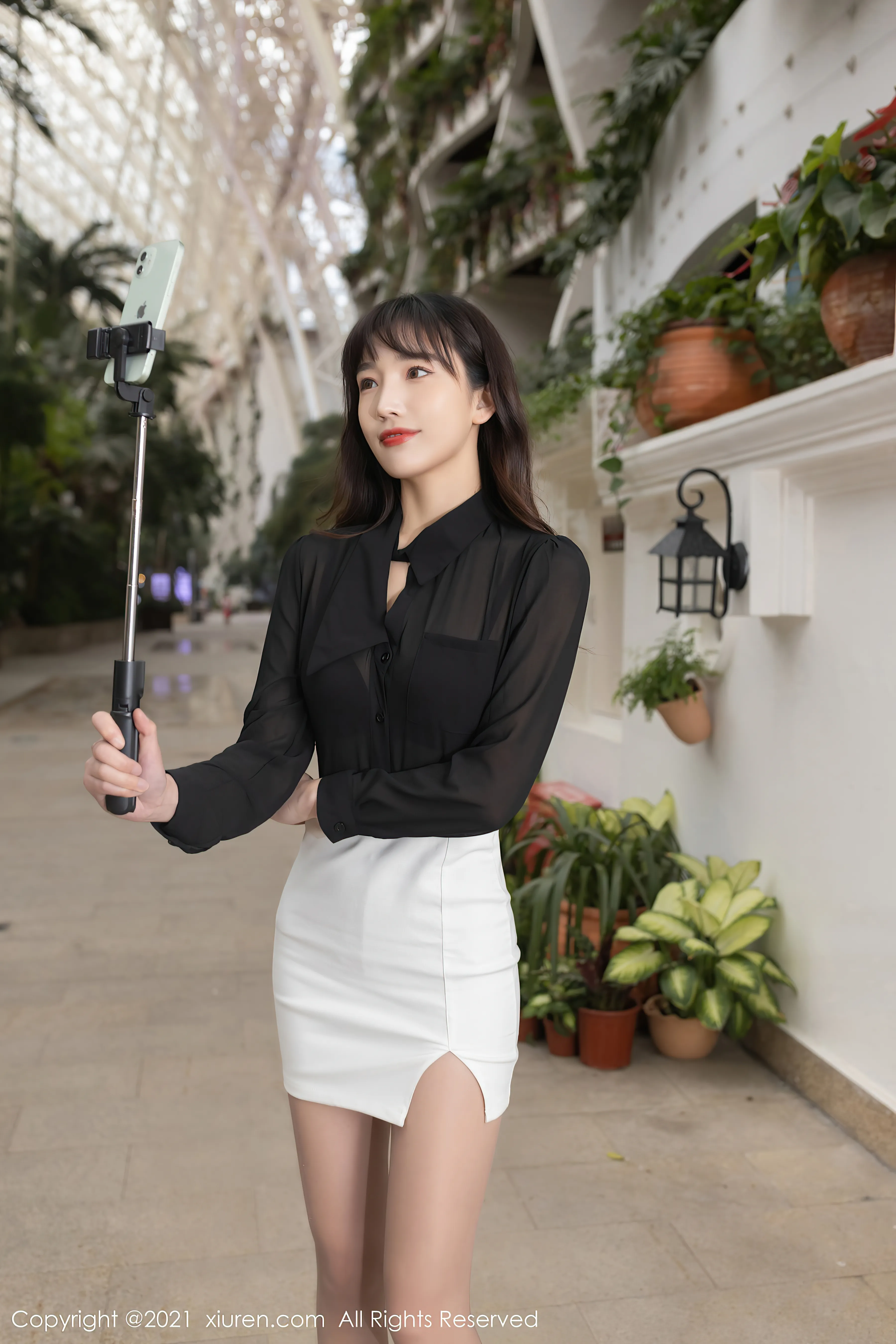 [XiuRen秀人网] No.3283 陆萱萱 成都旅拍 [79P+792M]